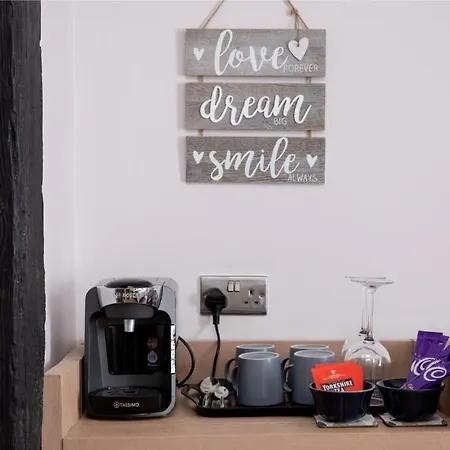 The Vanguard - Private 4*