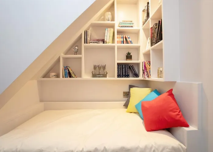 The Vanguard - Private 4* York