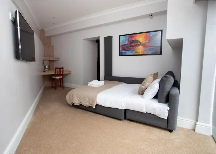 The Vanguard - Private