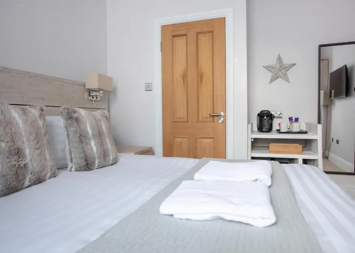 The Vanguard - Private 招待所 约克