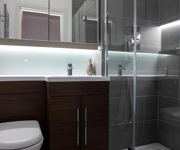 The Vanguard - Private 约克