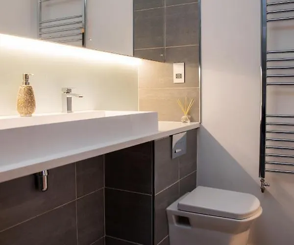 The Vanguard - Private